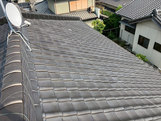 点検を行った瓦屋根